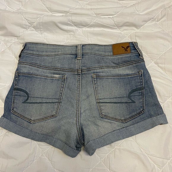 AEO High Rise Shortie size 2 - Picture 4 of 4